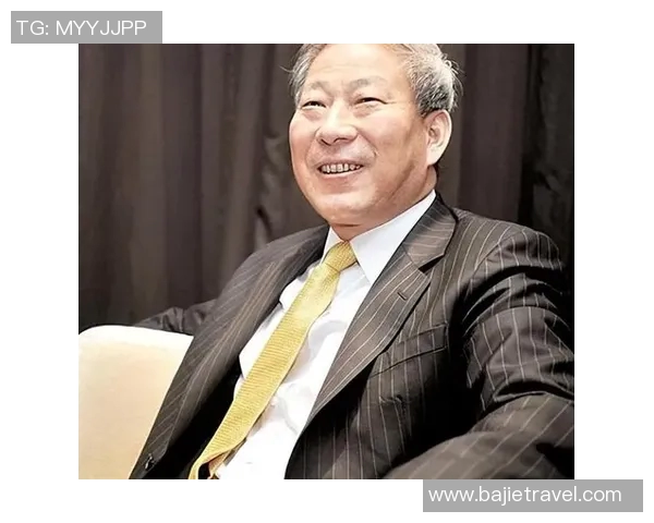 亚当斯的传奇人生与影响力探秘：从平凡到卓越的奋斗之路